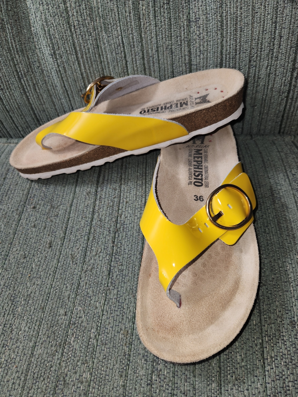 Mephisto Thong Sandals